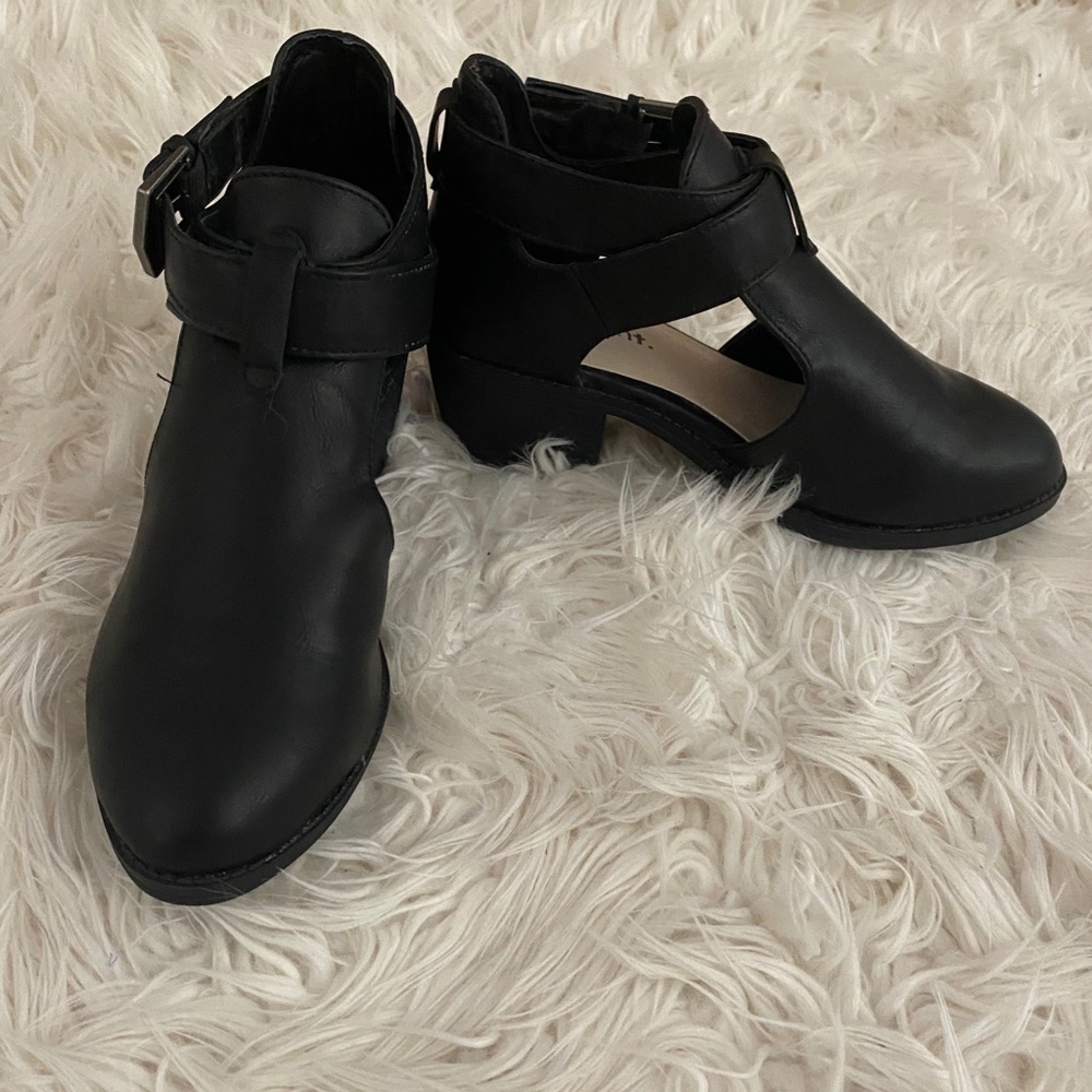 Black booties